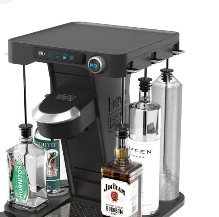 Cocktail machine maker